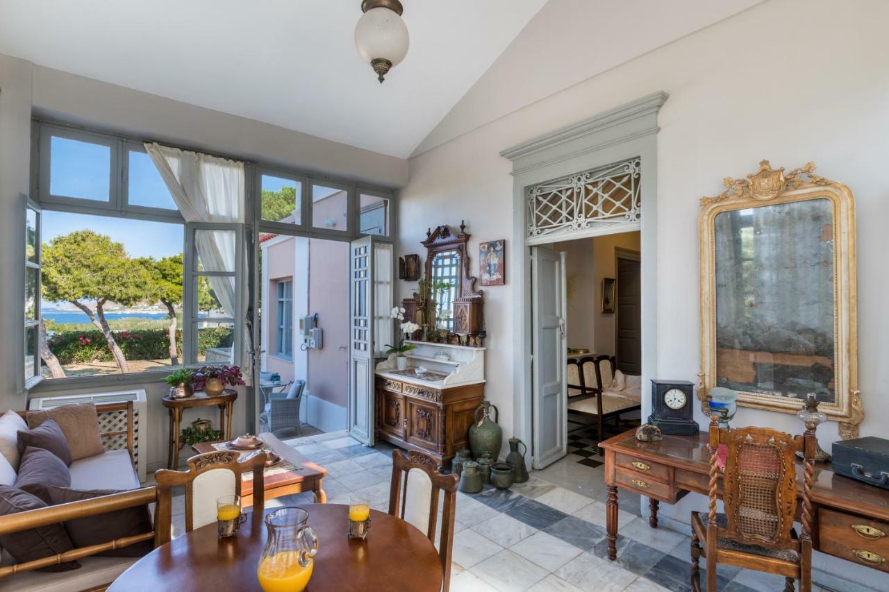 Вилла Dellagracia Mansion In Poseidonia Syros Posidhonia  Экстерьер фото