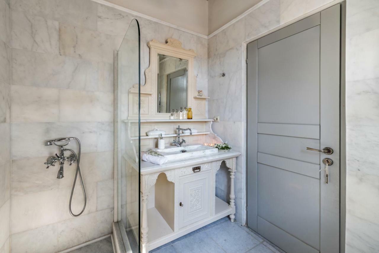 Вилла Dellagracia Mansion In Poseidonia Syros Posidhonia  Экстерьер фото