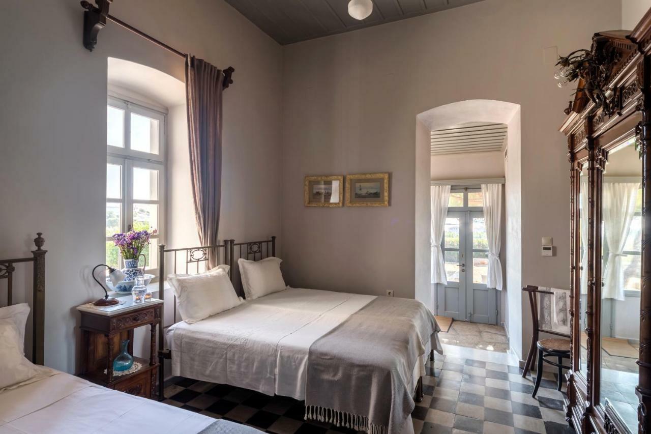 Вилла Dellagracia Mansion In Poseidonia Syros Posidhonia  Экстерьер фото